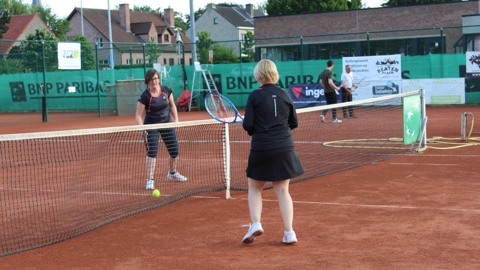 TCZ'ers Meet Start To Tennissers 2019 W (05)